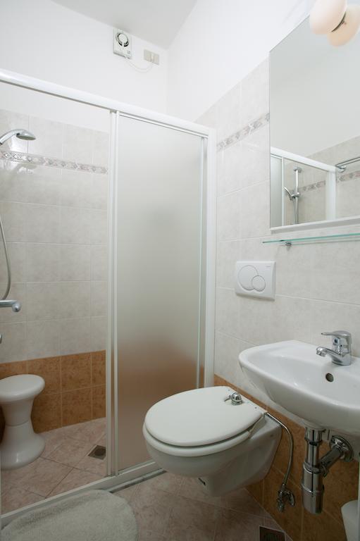 Hotel Globus Cesenatico Camera foto