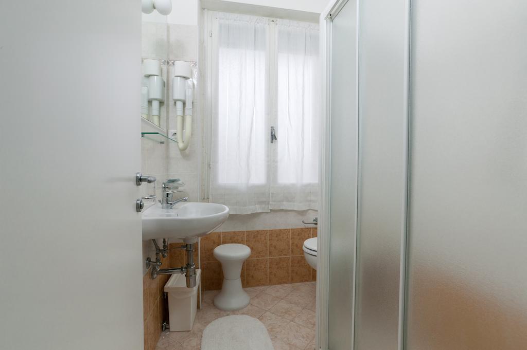 Hotel Globus Cesenatico Camera foto
